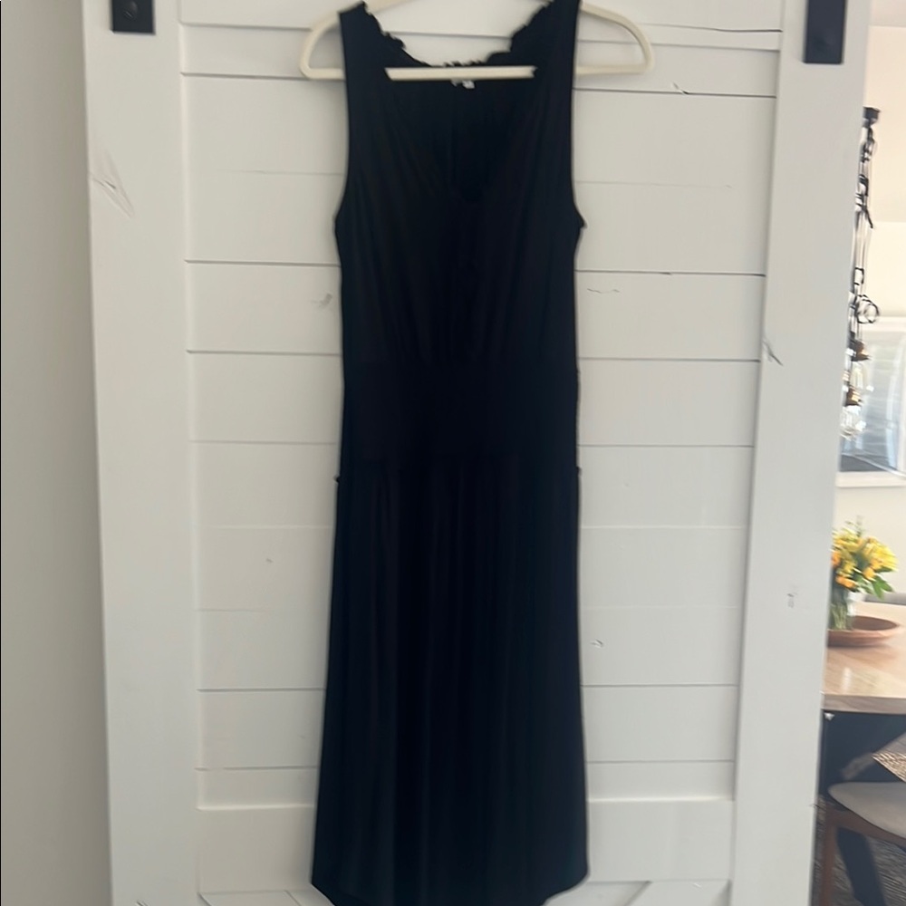 Splendid Black Sheath Midi Dress V-Neck Sleeveless